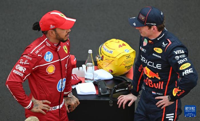IM电竞下载app-F1车队赛后接受采访：巴萨是我最难对付的对手